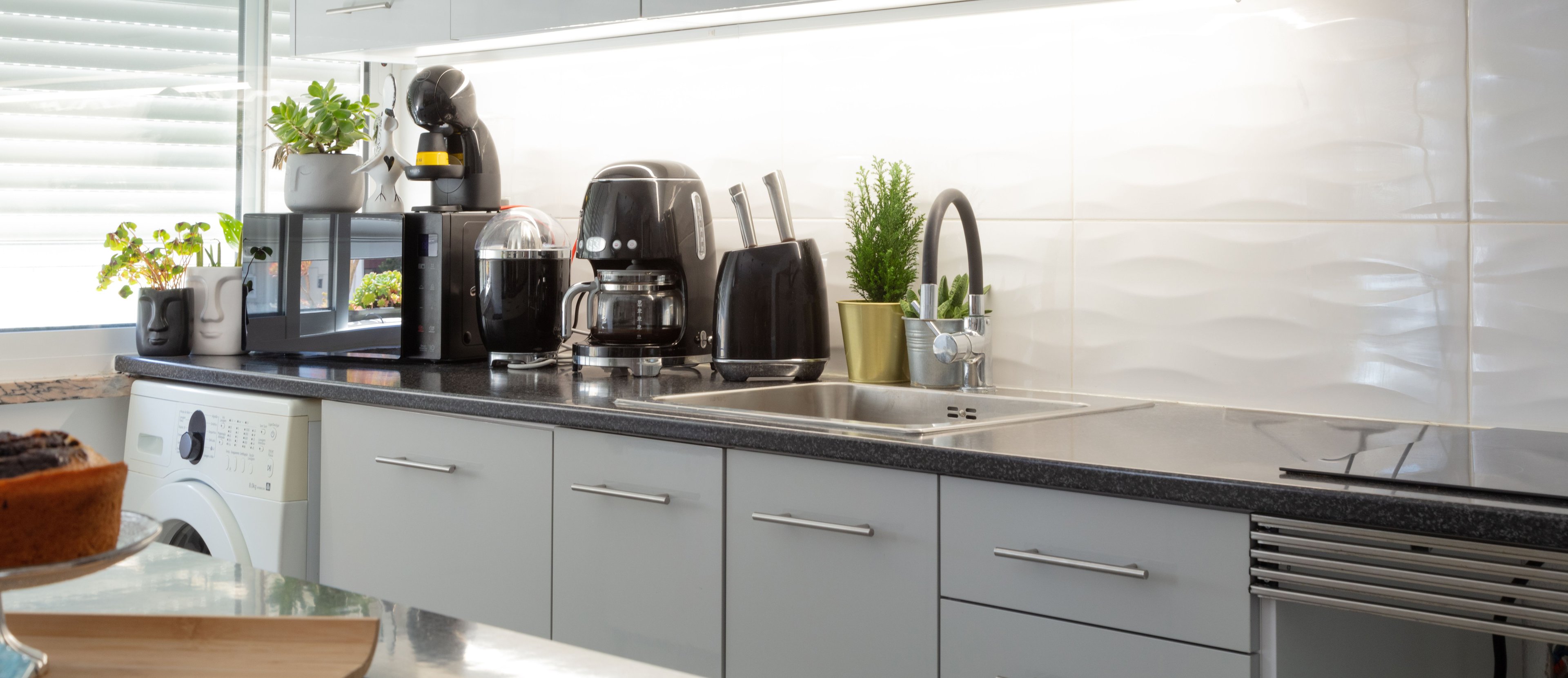 Blue Light Card Kitchen Appliance Discounts Banner image