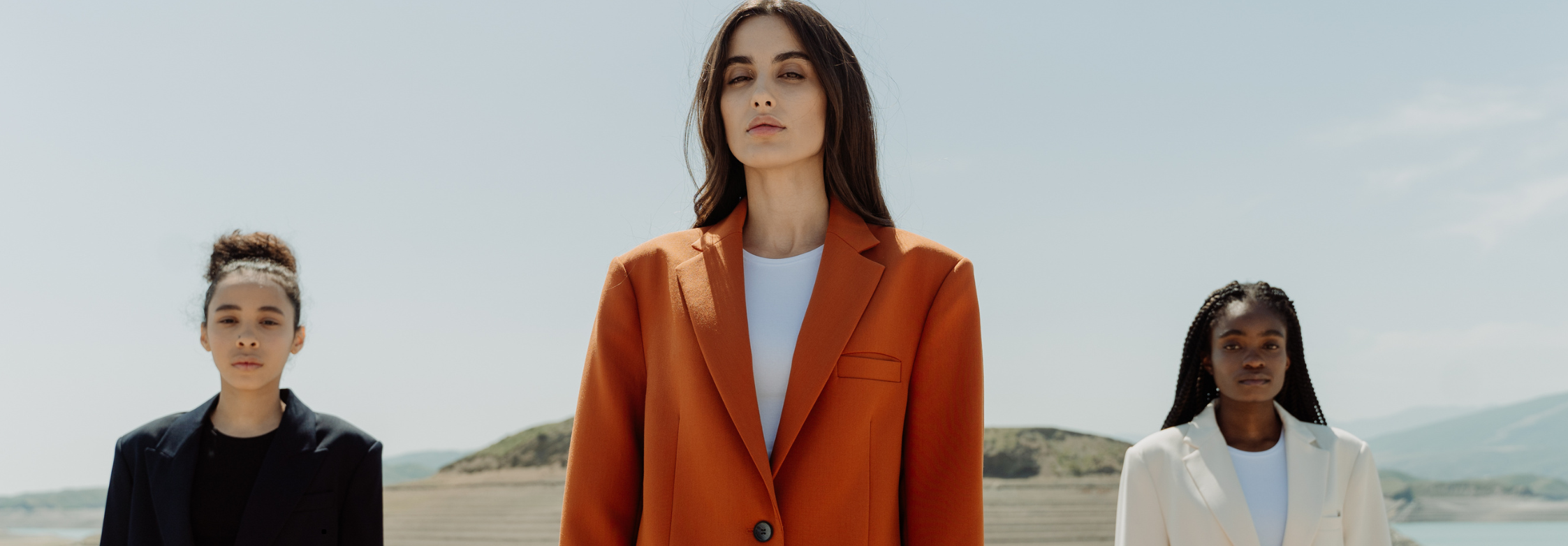 fashion and clothing discounts image